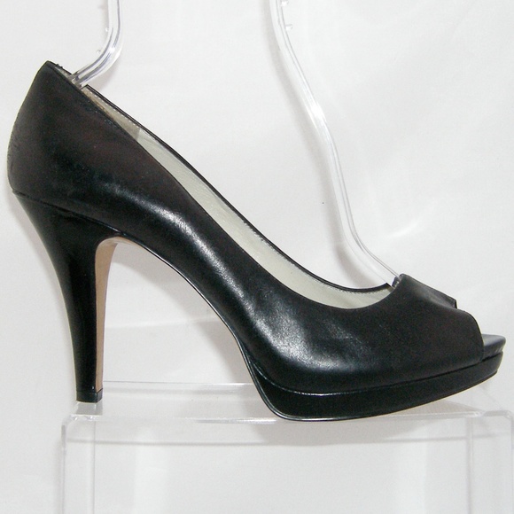Nine West 'Danee' black peep toe leather heel 10M - Picture 5 of 8